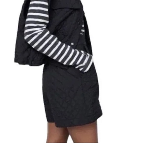 ZARA Black Quilted High Waisted Short - Picture 6 of 13